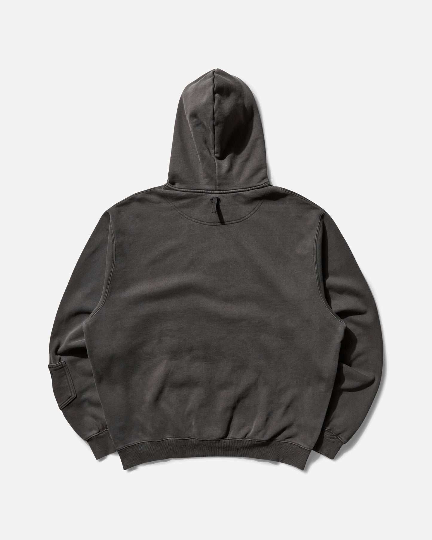 Carhartt WIP Invincible Hooded Pigment Dyed Sweat Soot Sweatshirts Hoodies A242062 26PG