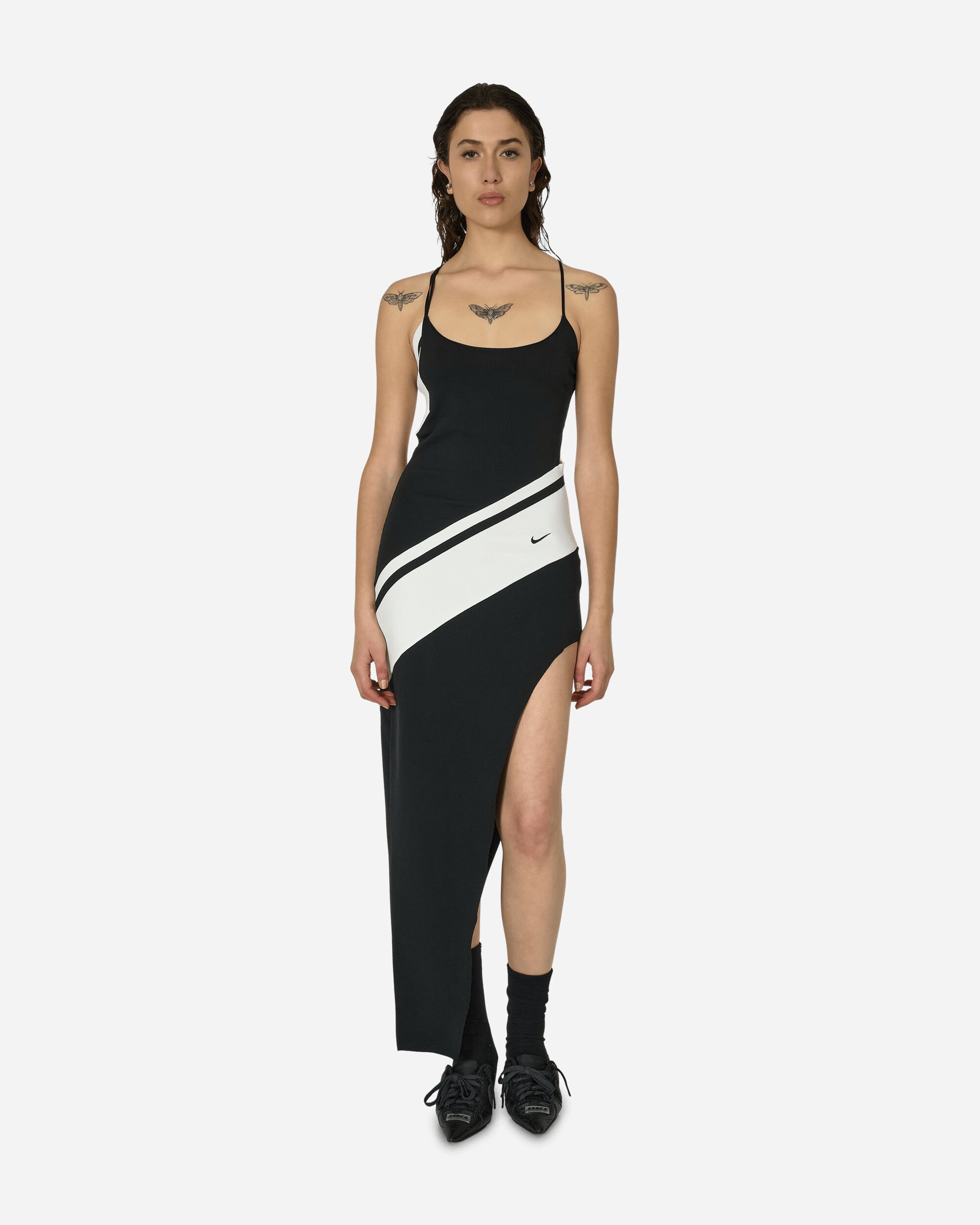 Nike Wmns Nsw Assym Knit Dress Mdc Black/White Dresses Dress Mid FN2305-010