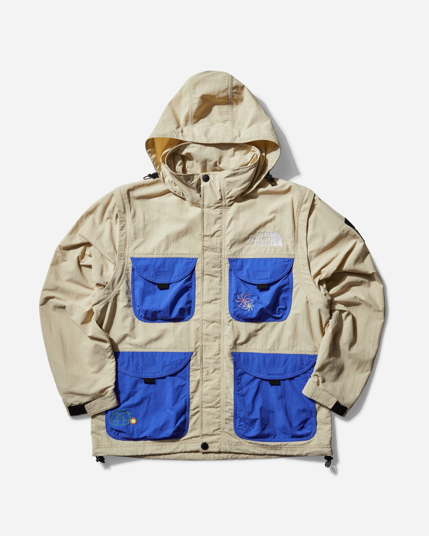 The North Face M Tnf X Yinka Ilori Convertible Jacket Gravel Coats and Jackets Jackets NF0A89GC 3X4