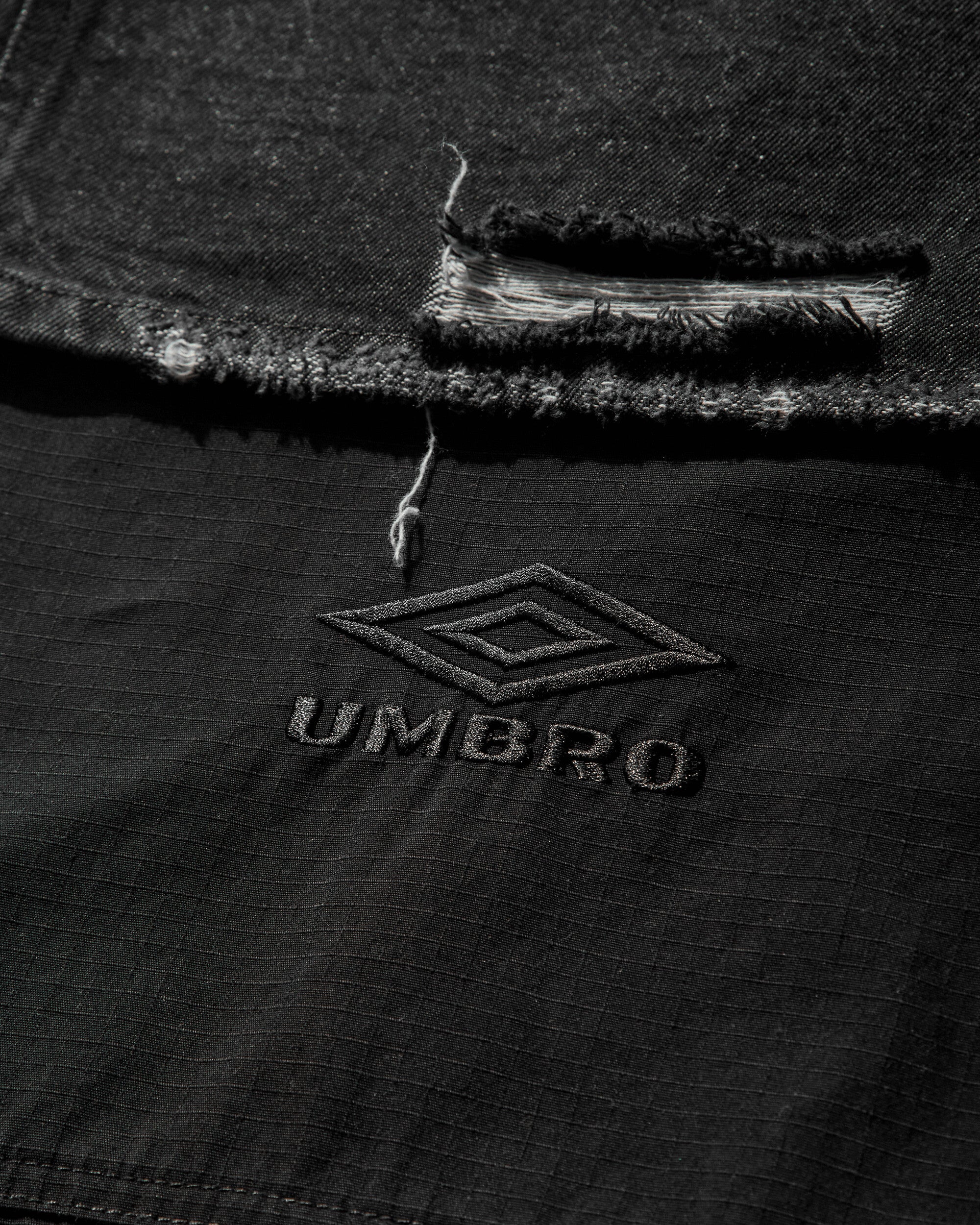 Umbro Hybrid Cargo Washed Black Pants Denim UBMW0265DE08 BLK0020