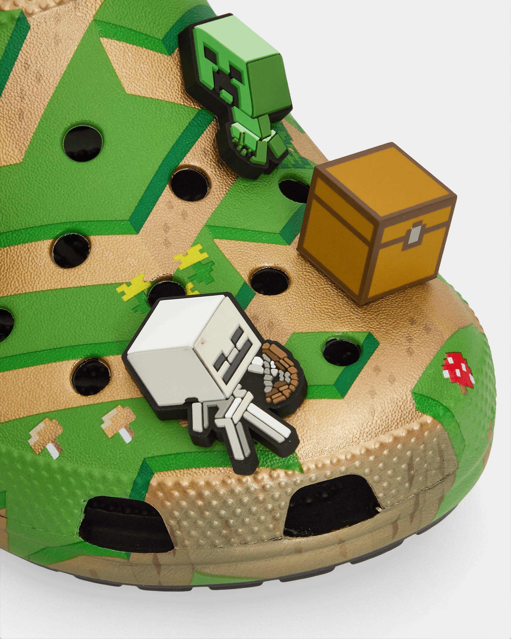 Crocs Classic Elevated Minecraft Multi Sandals and Slides Sandal 208472 MUL